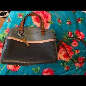 👜NEED GONE👜Fossil Sydney Satchel
